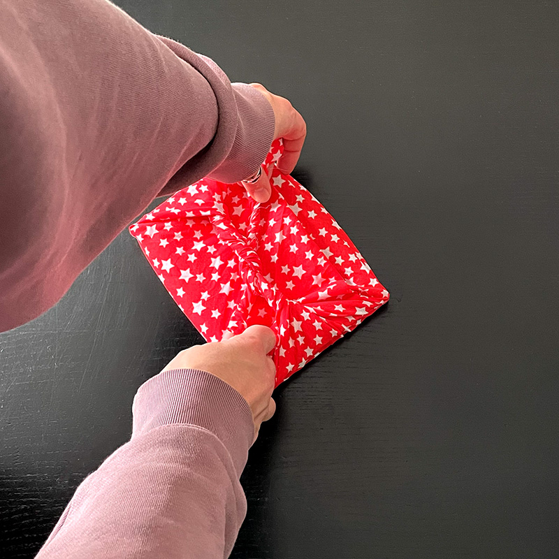 Tuto Furoshiki, l'emballage cadeau