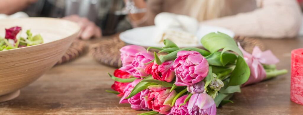 Solo, en couple ou entre amis : réinventez la Saint-Valentin à la maison !